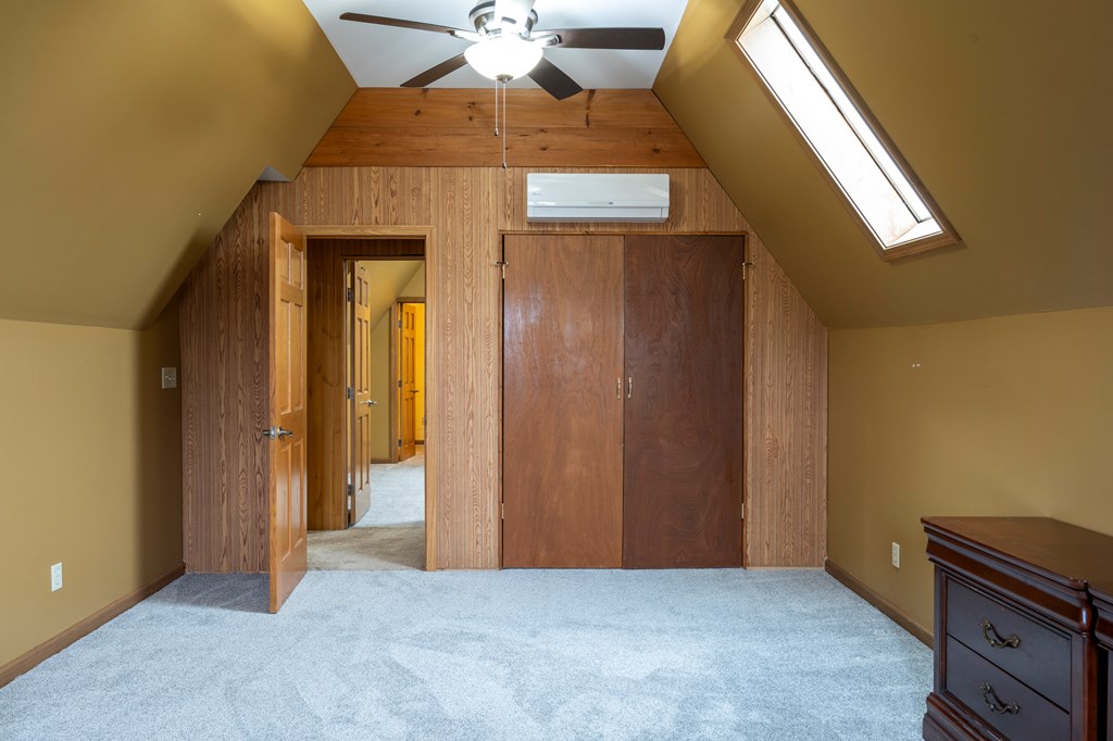103 Suzanne Lane Property Photo 33