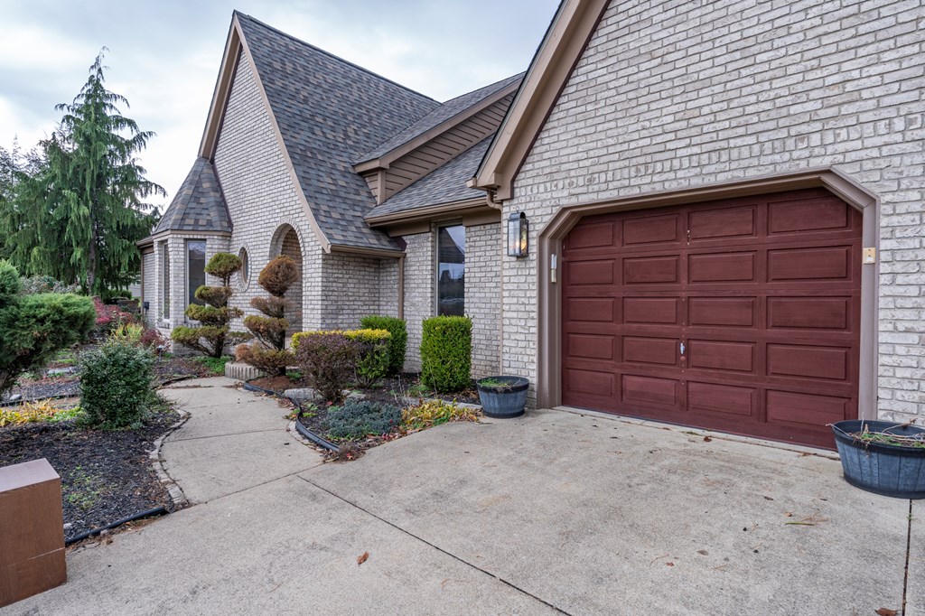 103 Suzanne Lane Property Photo 47