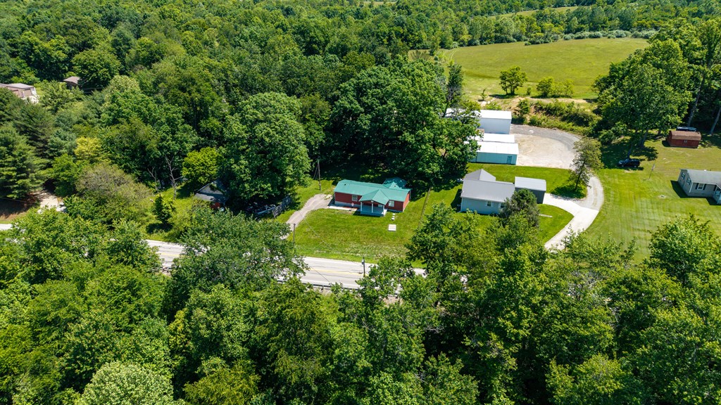 881 State Route 233 Property Photo 14