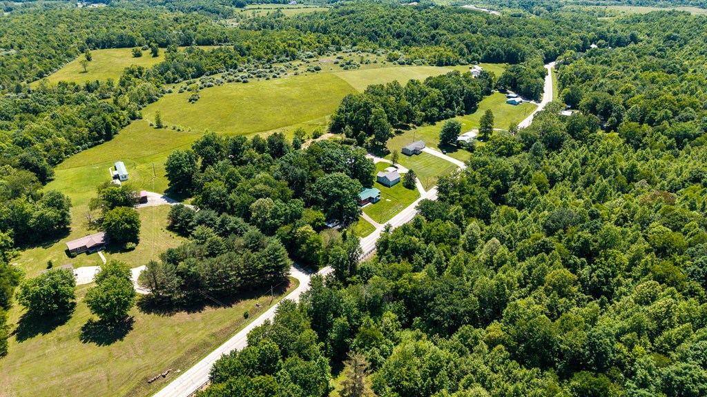 881 State Route 233 Property Photo 21