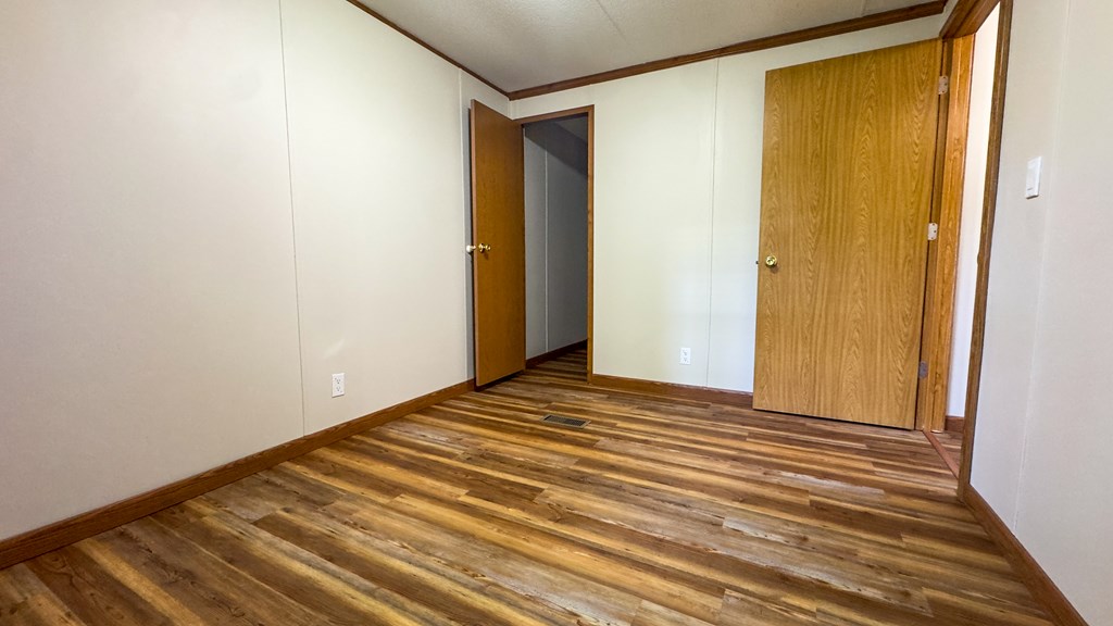 881 State Route 233 Property Photo 33