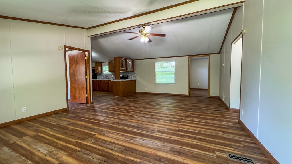 881 State Route 233 Property Photo 41