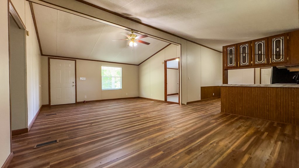 881 State Route 233 Property Photo 43