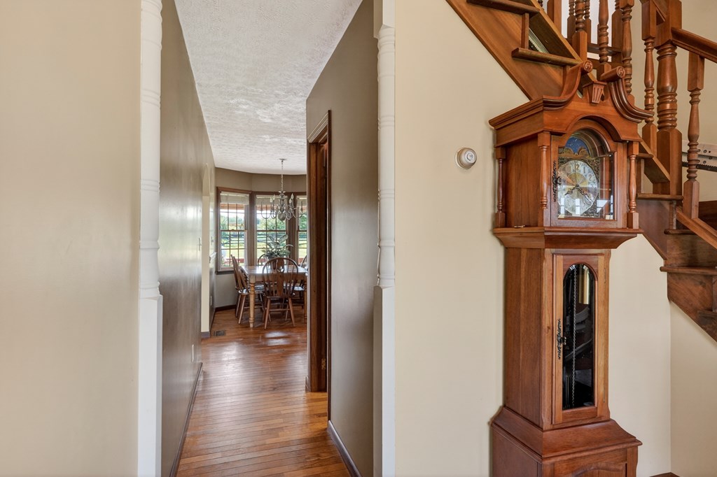 1688 Schuster Road Property Photo 6