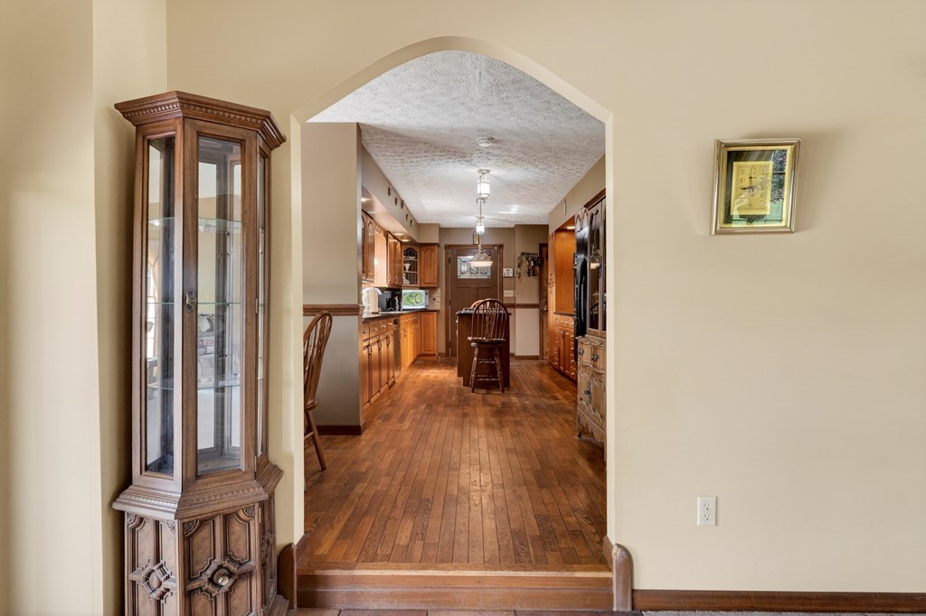1688 Schuster Road Property Photo 16
