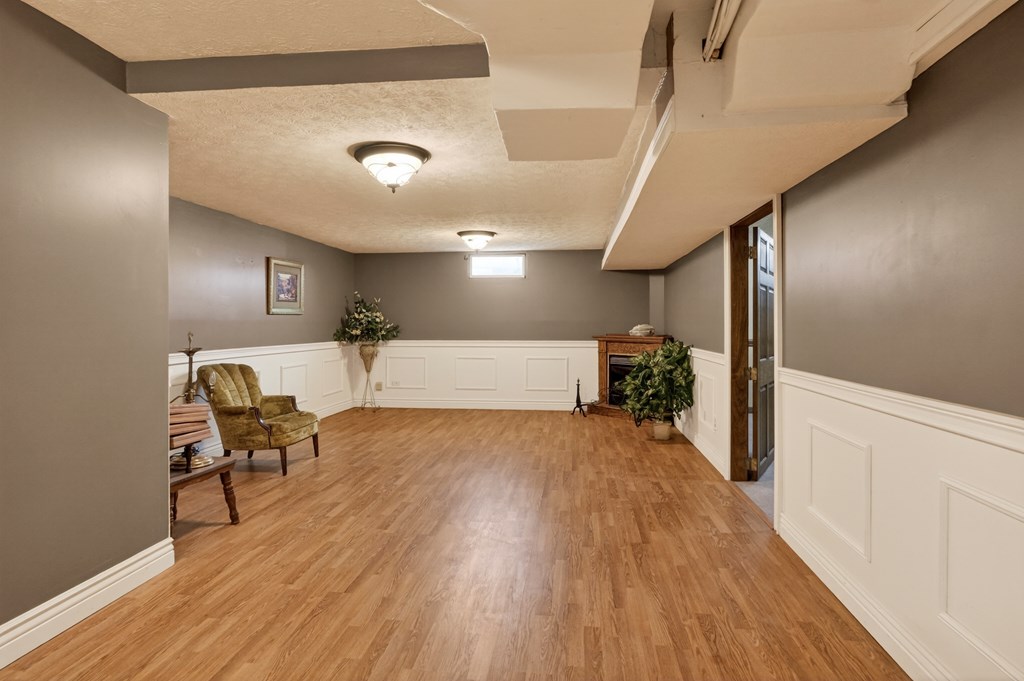 1688 Schuster Road Property Photo 40