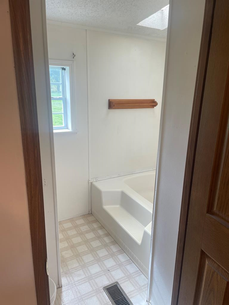 90 Al Leeth Road Property Photo 11