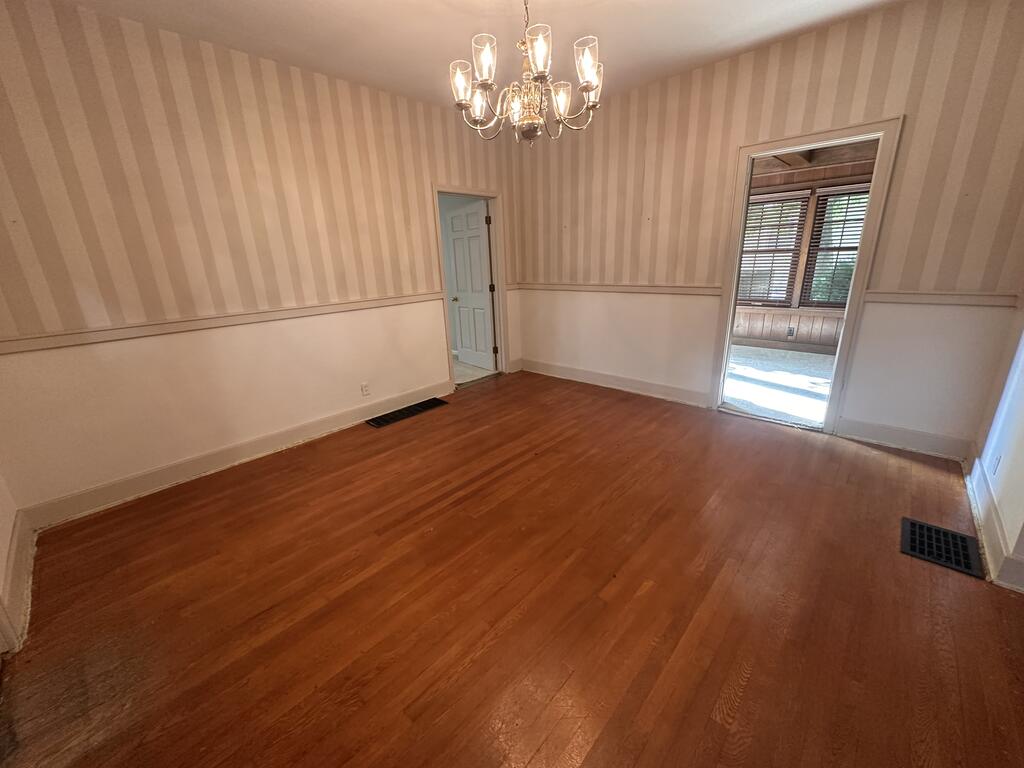 317 Fairway Ave. Property Photo 13