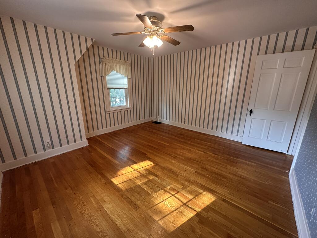 317 Fairway Ave. Property Photo 35