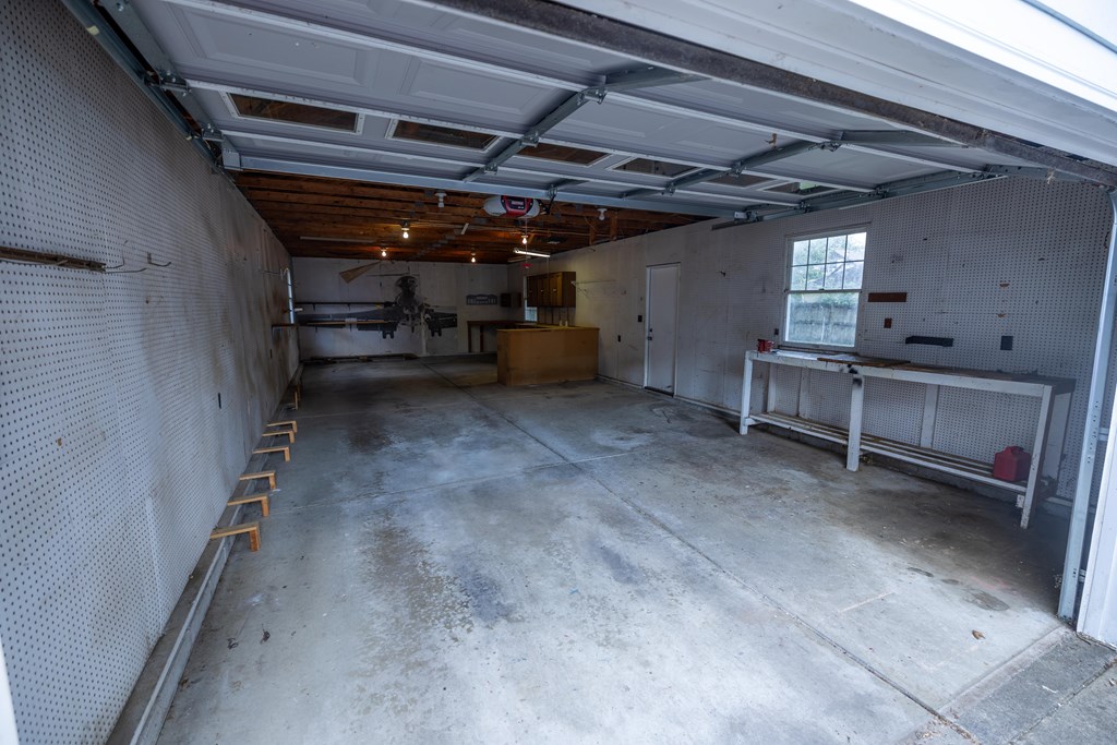 317 Fairway Ave. Property Photo 49