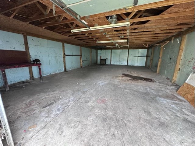 64922 Commercial St Property Photo 18