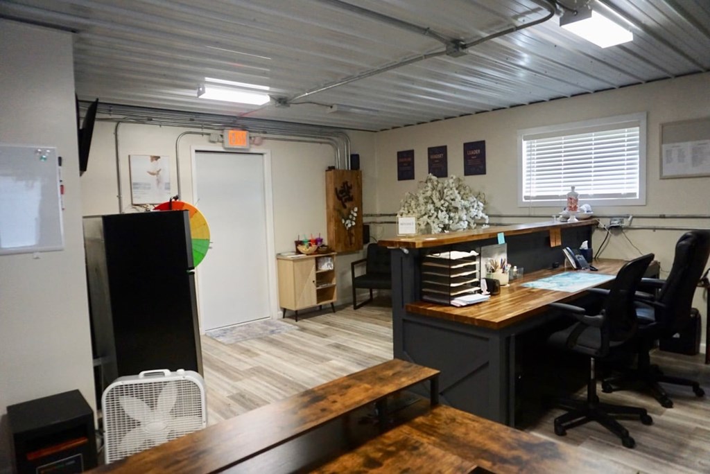 301 Emmit Ave. Property Photo 12