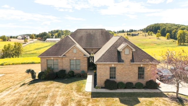 6 Apricot Lane Property Photo 2