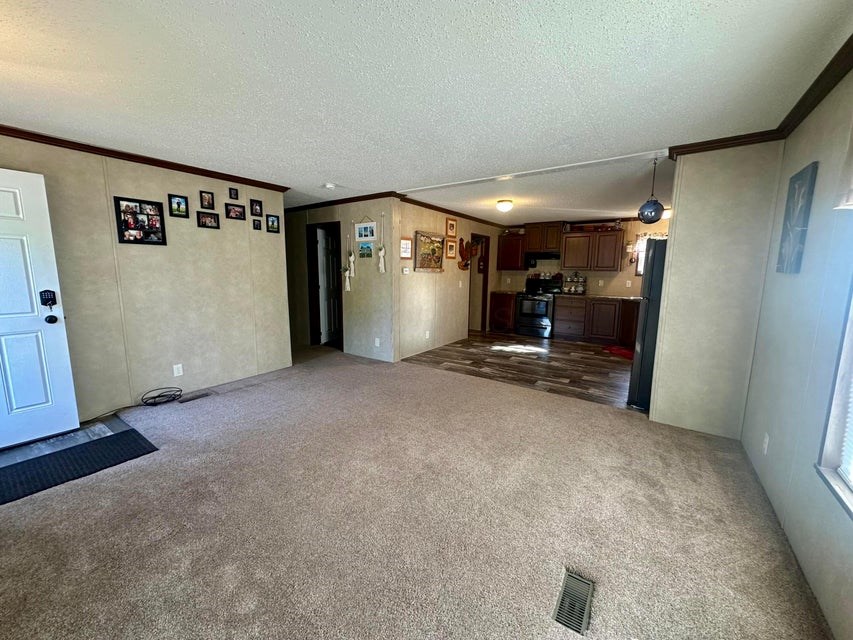 209 Villa Drive Property Photo 7