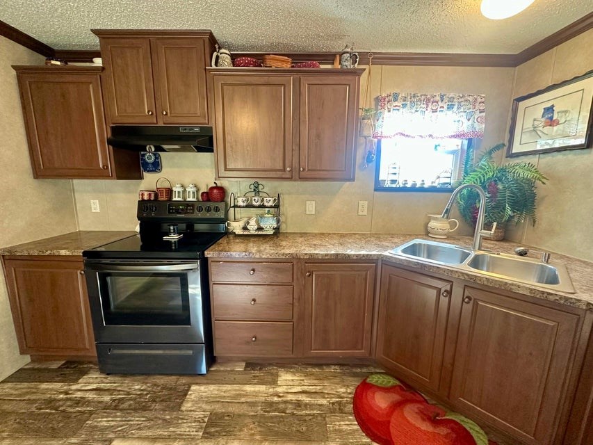 209 Villa Drive Property Photo 9