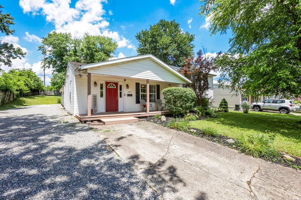 403 W South Property Photo 54