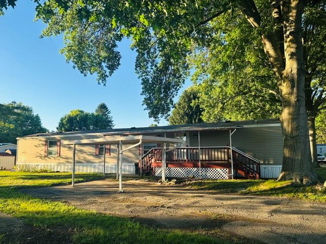 13 Deerpath Road Property Photo 1