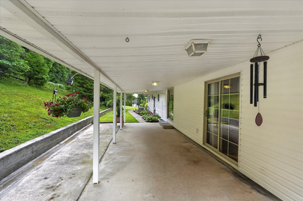 94 Cedar Hill Drive Property Photo 35
