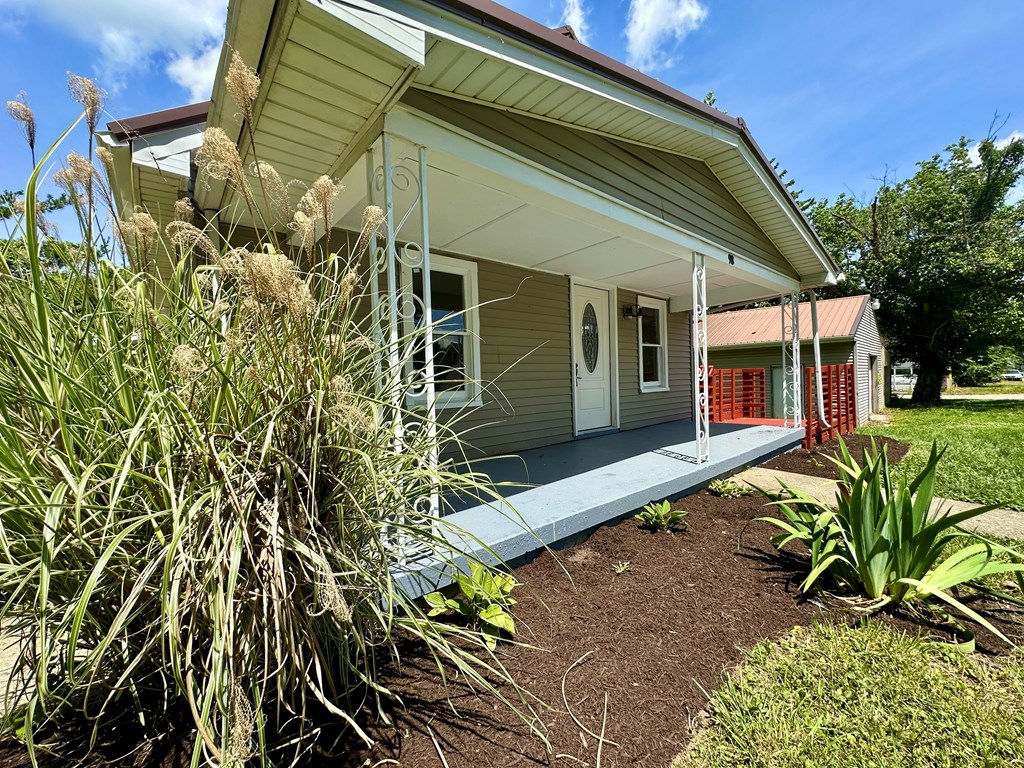 98 Wright Street Property Photo 2