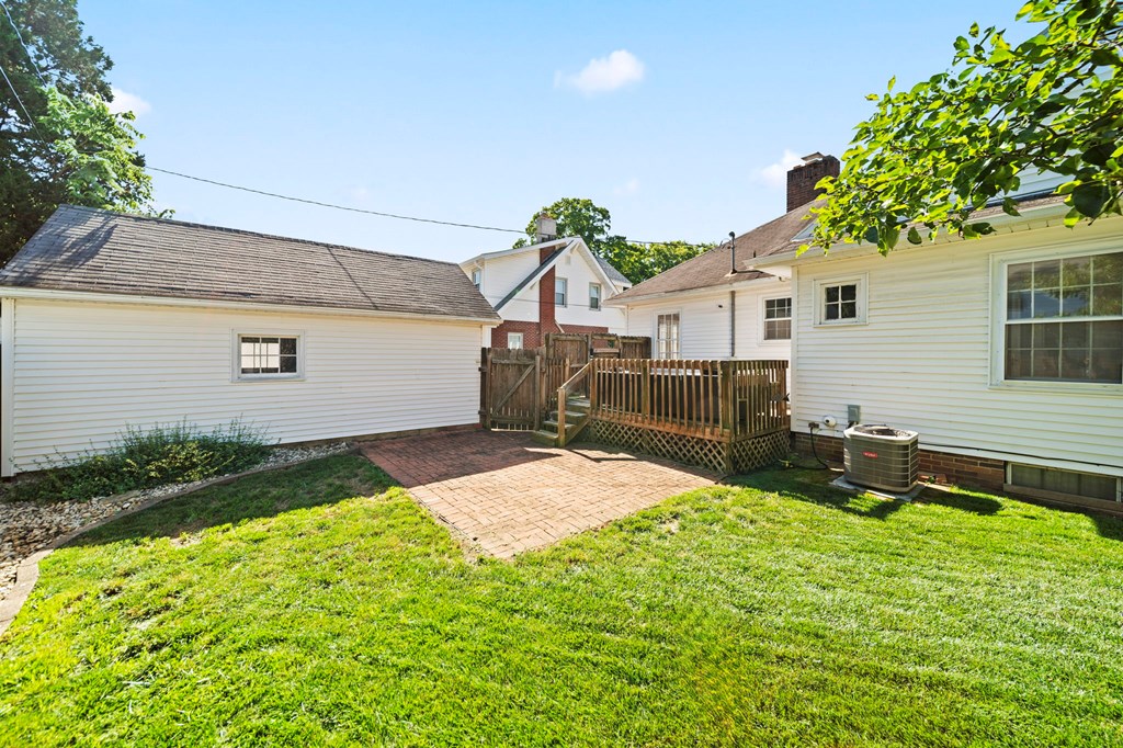 27 Huron Road Property Photo 35