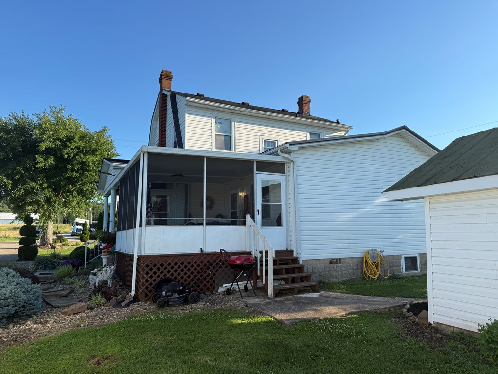 2661 Adams Road Property Photo 5
