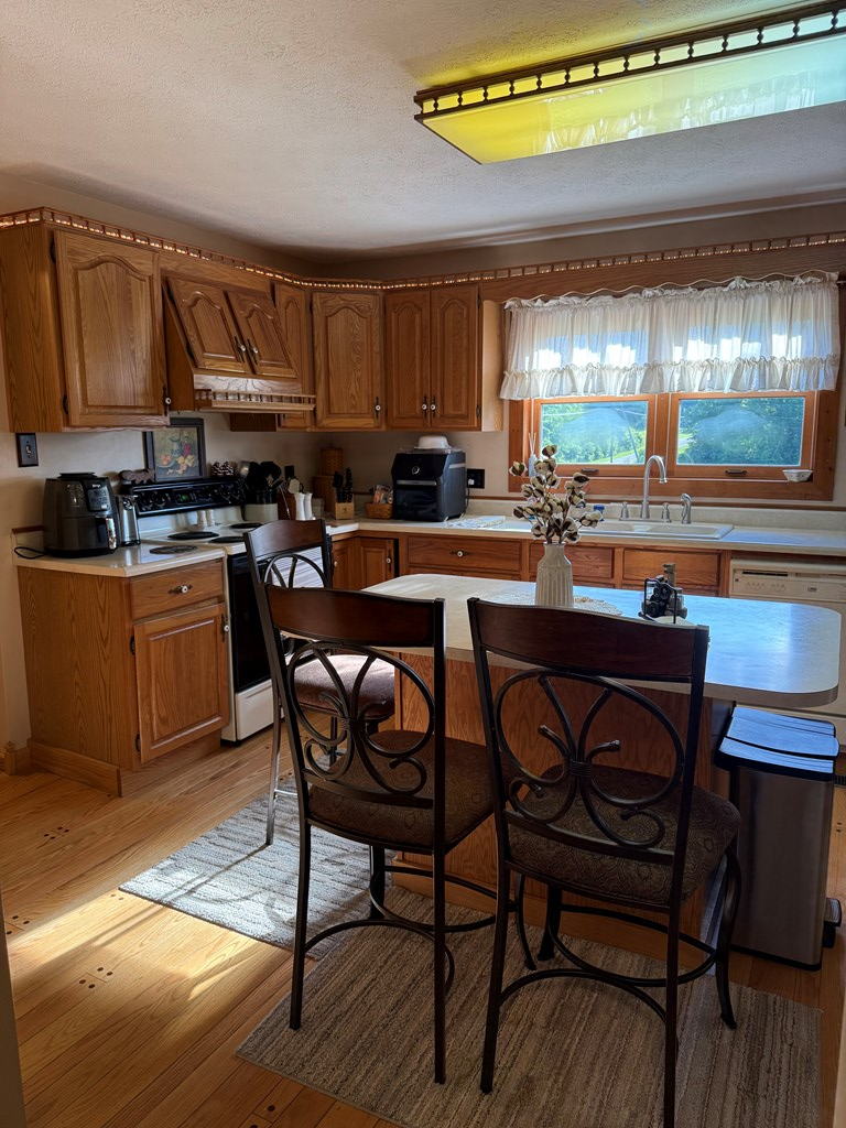 2661 Adams Road Property Photo 17