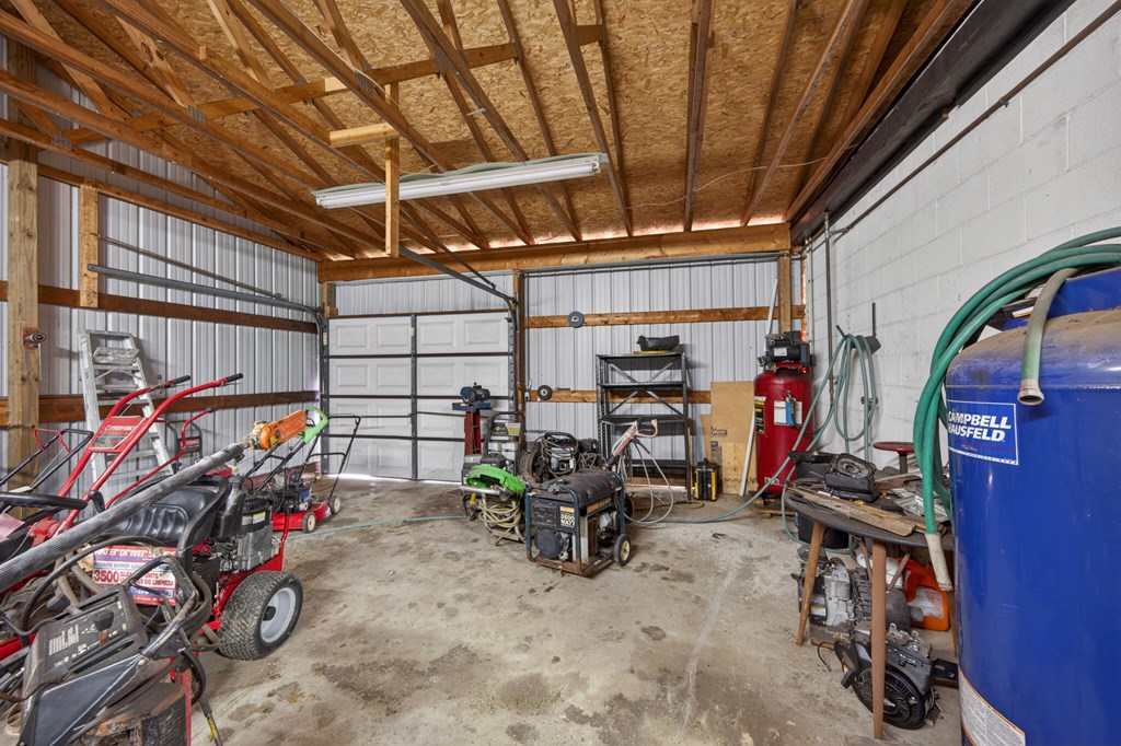 5782 Main Street Property Photo 16