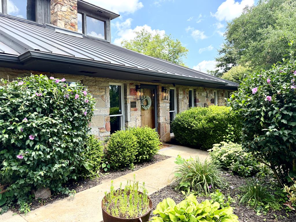 1314 U. S. Rt. 50 Property Photo 1