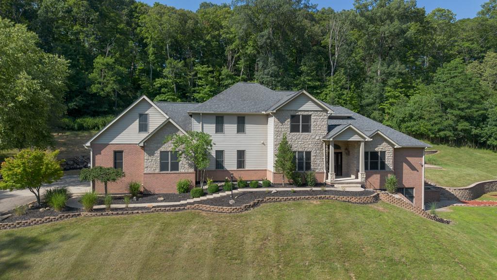 250 Summerhill Drive Property Photo 1