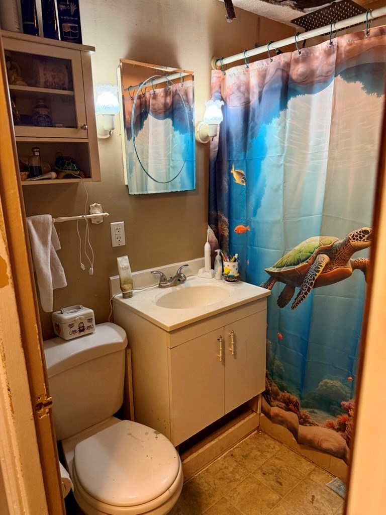 4537 Marcellus St Nw Property Photo 12