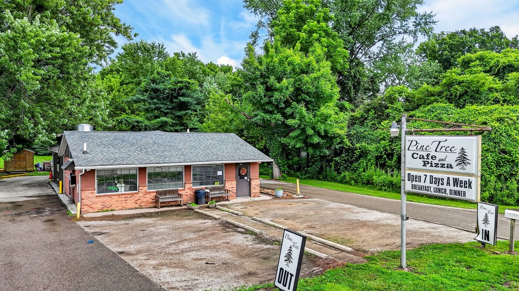 35633 U. S. Rt. 50 Property Photo 7