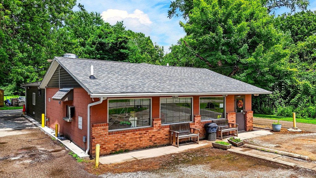 35633 U. S. Rt. 50 Property Photo 8