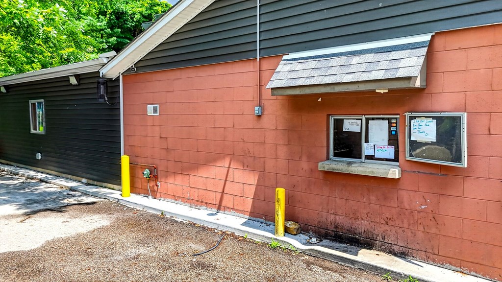35633 U. S. Rt. 50 Property Photo 10