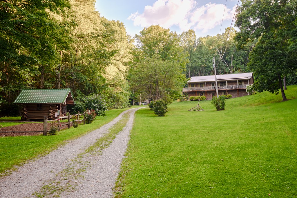468 Schmidt Road Property Photo 8