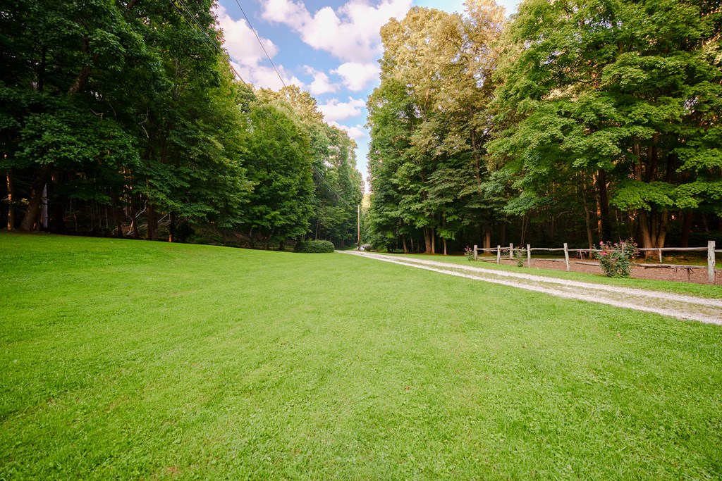 468 Schmidt Road Property Photo 13