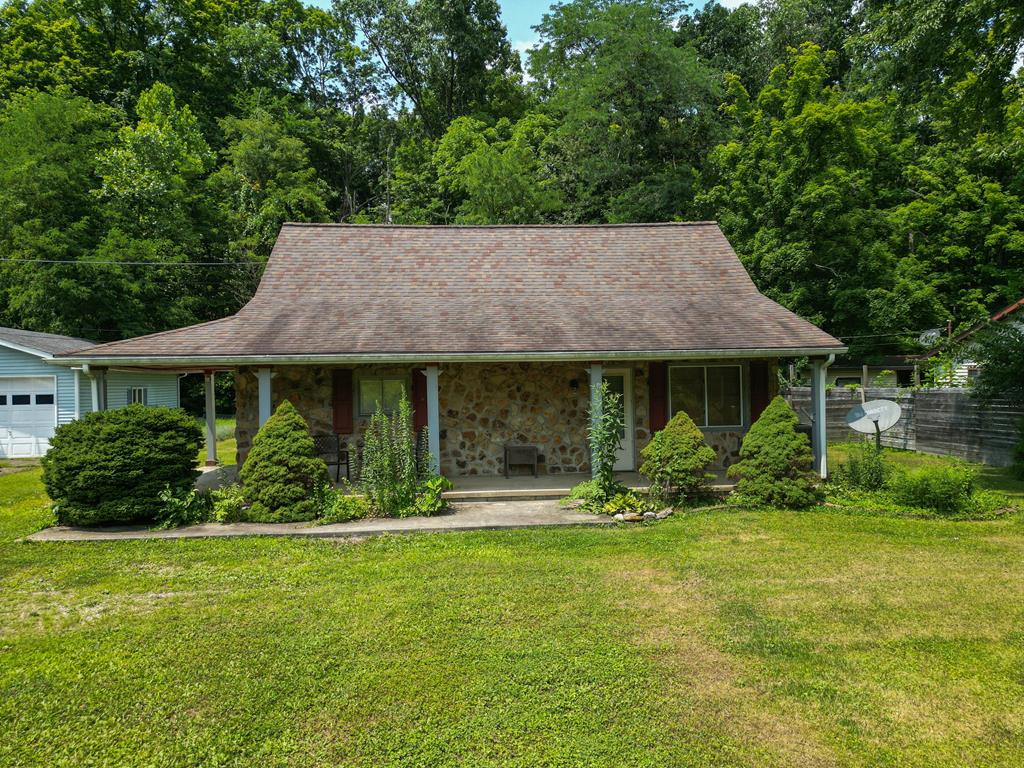 1885 Patton Hill Road Property Photo 1