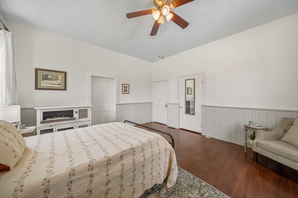 832 Pershing Drive Property Photo 47