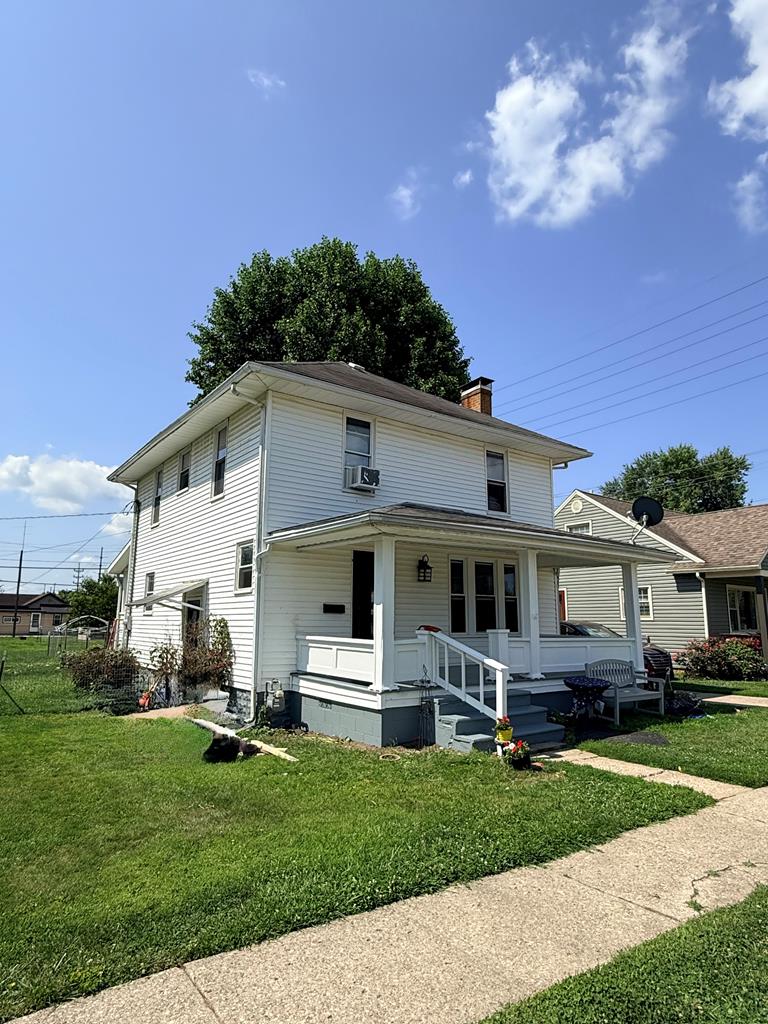691 E Main Street Property Photo 1