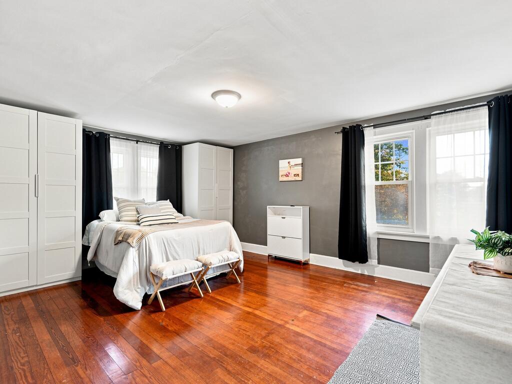 376 Watt Street Property Photo 7