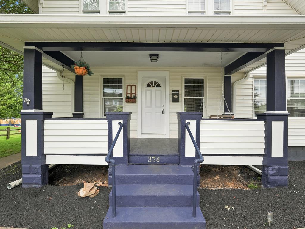 376 Watt Street Property Photo 9