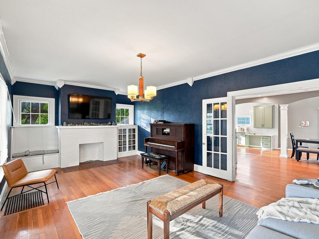 376 Watt Street Property Photo 15
