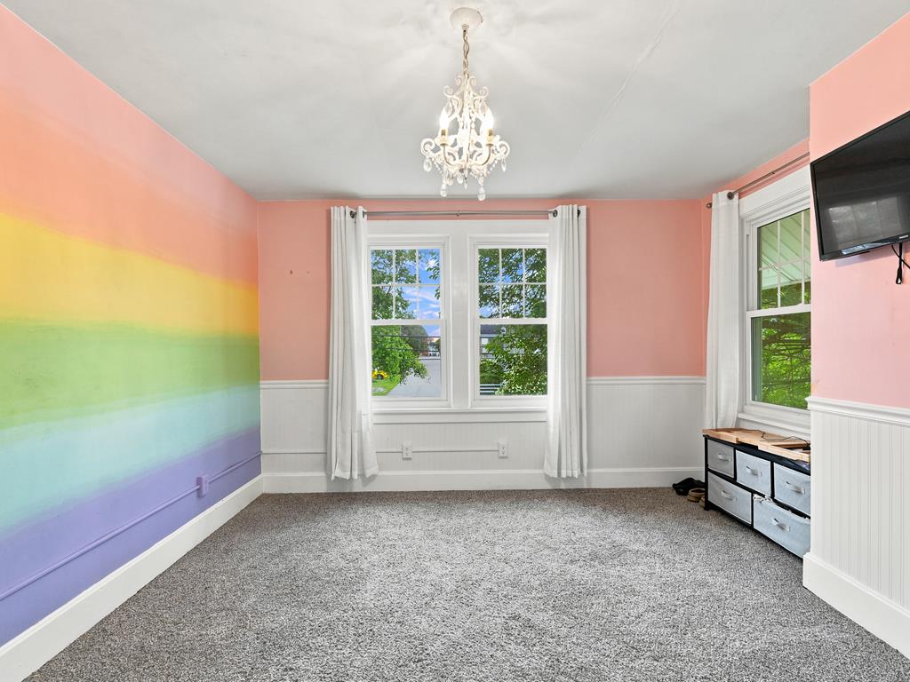 376 Watt Street Property Photo 39