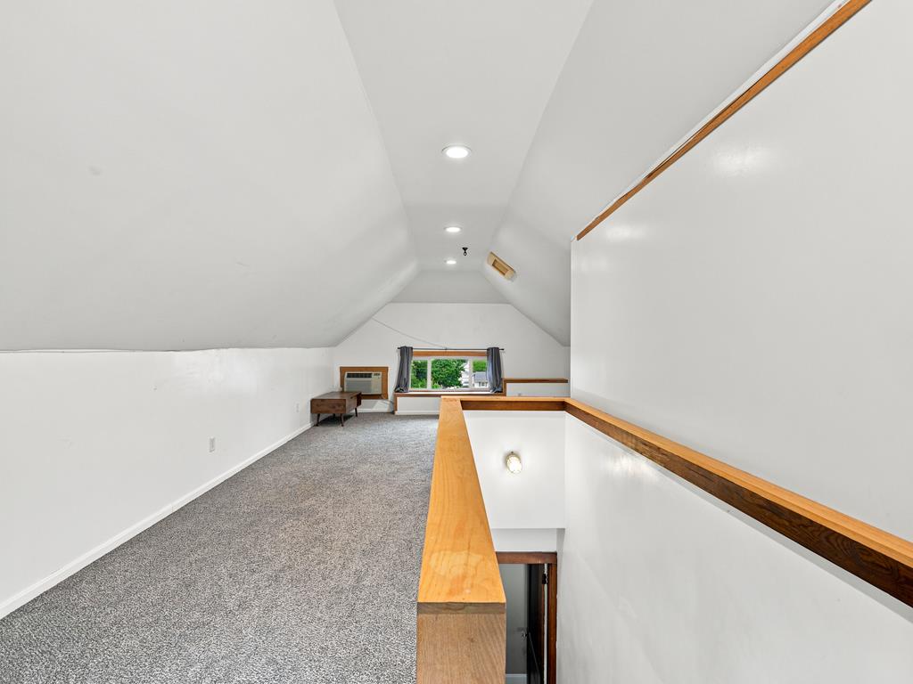 376 Watt Street Property Photo 41