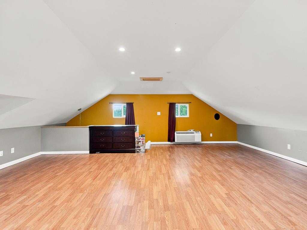 376 Watt Street Property Photo 46
