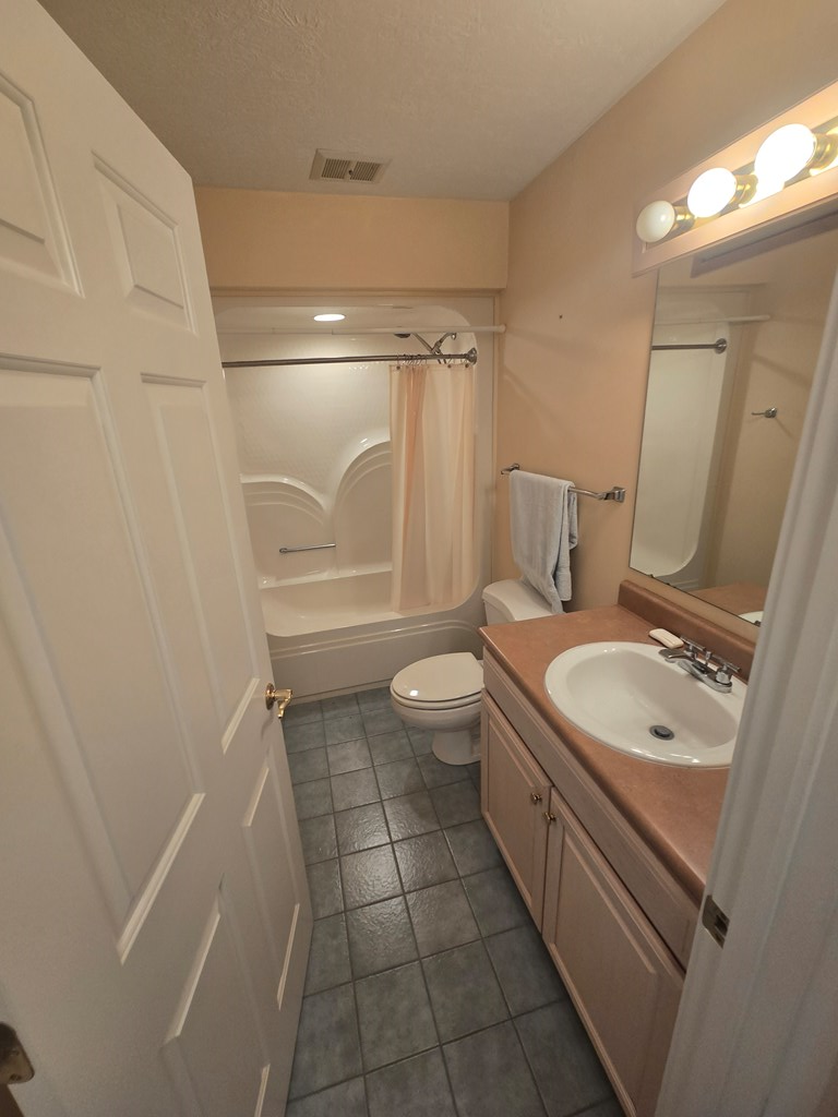 31 St. Andrews Blvd. Property Photo 26