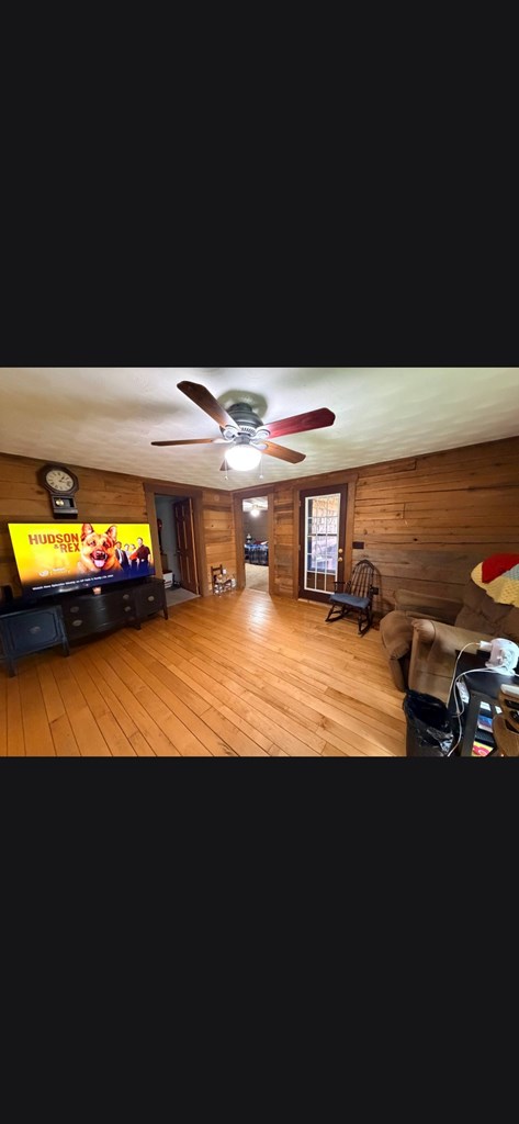 14880 Deer Park Road Property Photo 10
