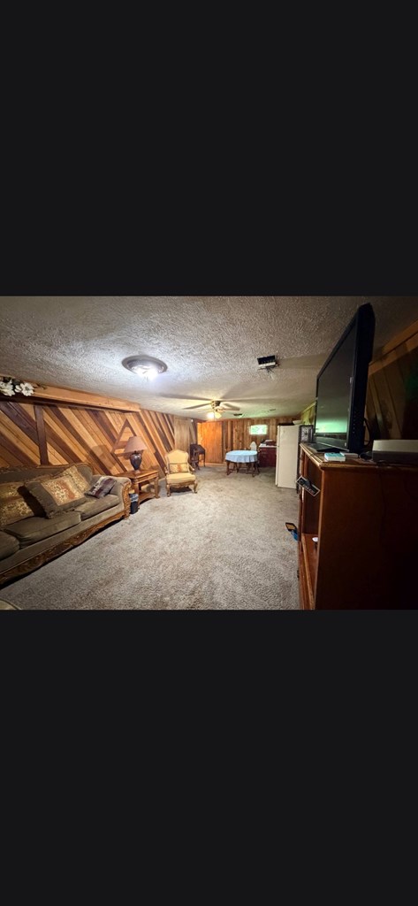 14880 Deer Park Road Property Photo 12
