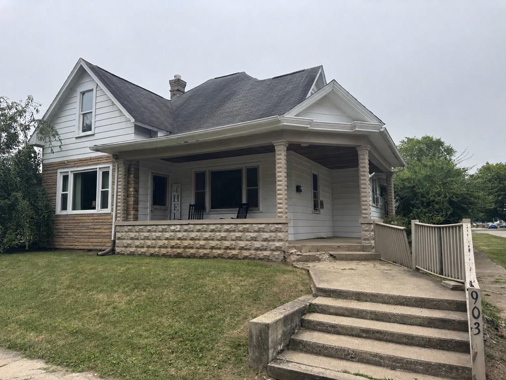 903 S Hinde Property Photo 1