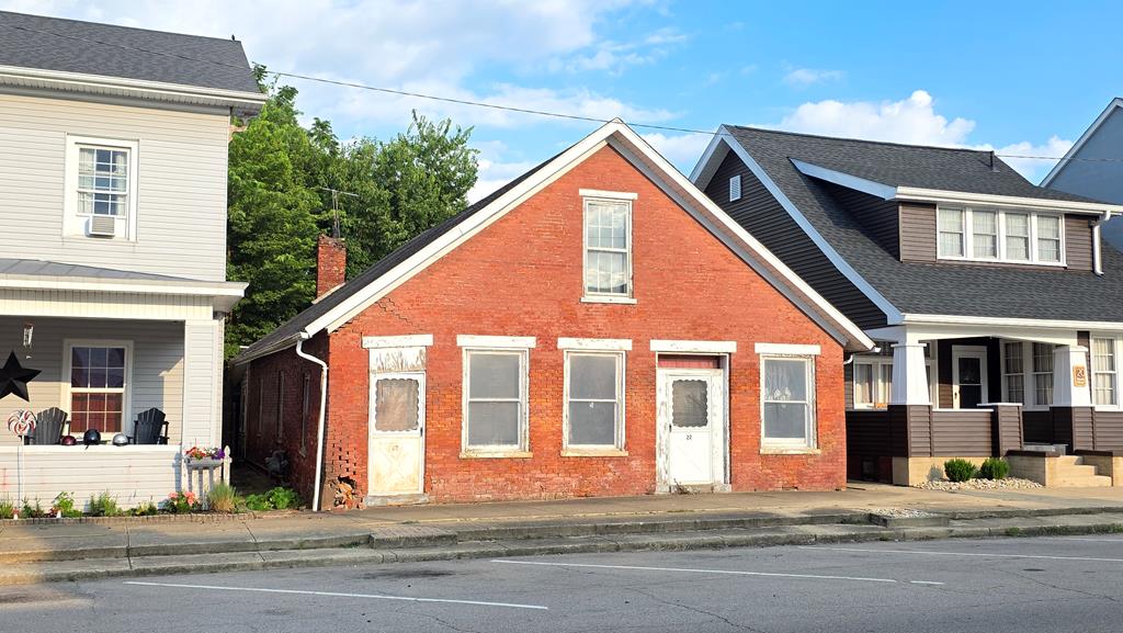 22 N Main Street Property Photo 1