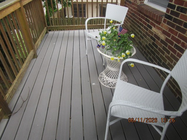 251 Constitution Drive Property Photo 6